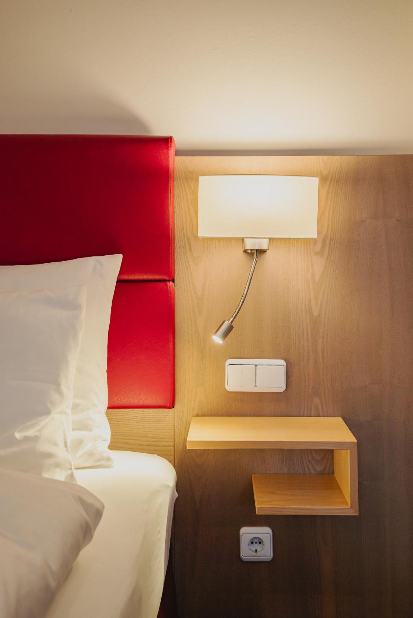 Hotel Hachinger Hof Oberhaching Luaran gambar