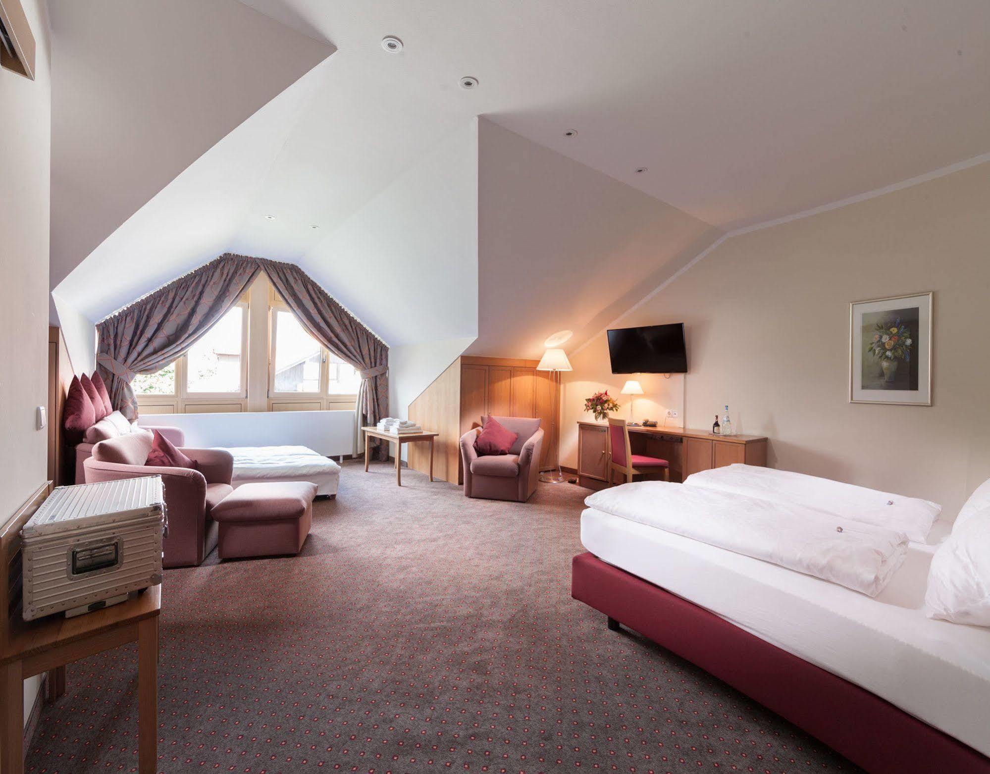 Hotel Hachinger Hof Oberhaching Luaran gambar